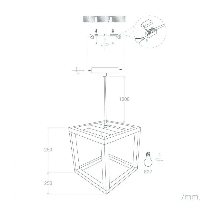 Lampada a sospensione in legno Coba